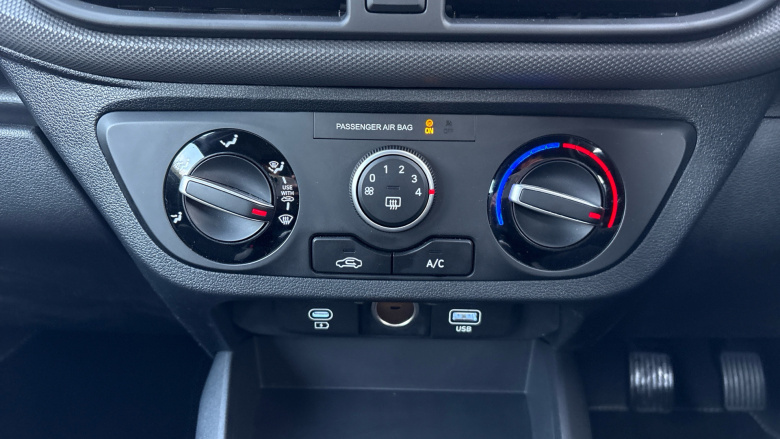 Hyundai i10 1.0 [63] Advance 5dr [Nav] Petrol Hatchback